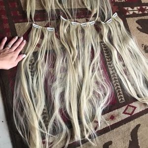 20 inch human hair clip on extensions: ash blonde!
